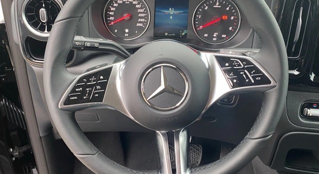 MERCEDES-BENZ VITO 116 CDI Lang Tourer 9G-Tronic 4M Select