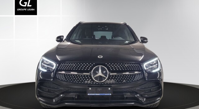 MERCEDES-BENZ GLC 300 AMG Line 4Matic 9G-Tronic