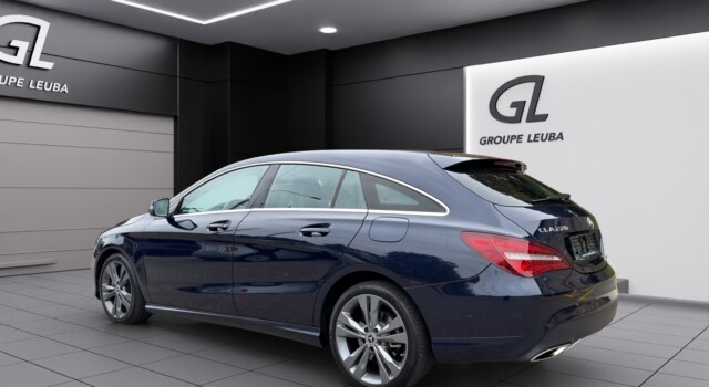 MERCEDES-BENZ CLA 220 Urban 4Matic