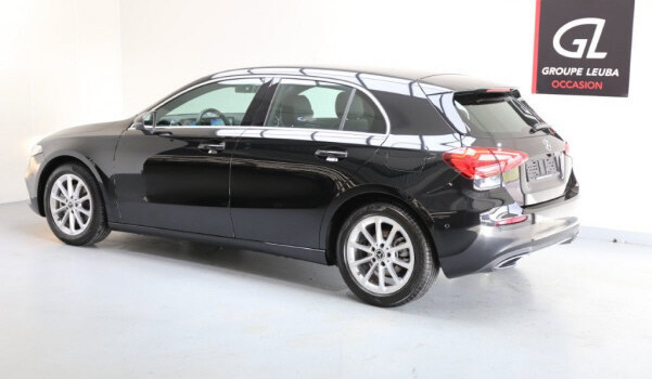 MERCEDES-BENZ A 200 Progressive