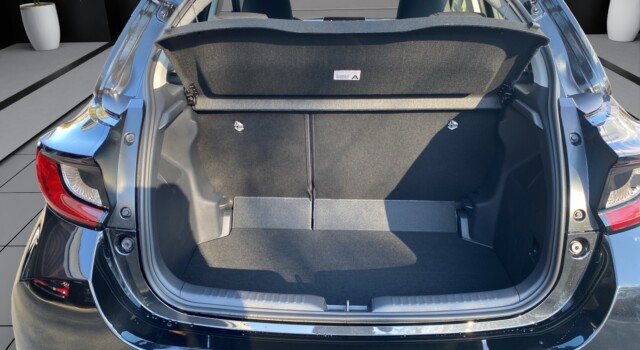 MAZDA 2 Hybrid Centre-line