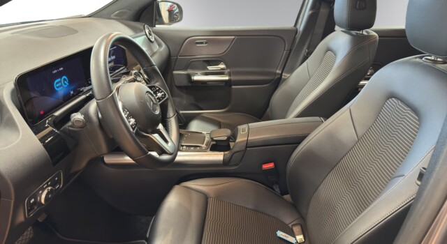 MERCEDES-BENZ EQA 350 4Matic