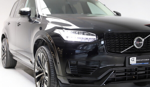 VOLVO XC90 T8 eAWD Ultim Dark
