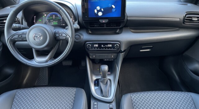 MAZDA 2 Hybrid Homura