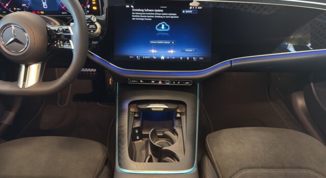 MERCEDES-BENZ E 220 d 4Matic 9G-Tronic