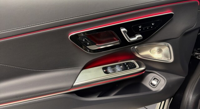 MERCEDES-BENZ CLE 300 Cabrio 4Matic 9G-Tronic