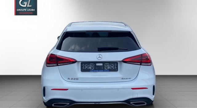 MERCEDES-BENZ A 220 AMG Line 4Matic
