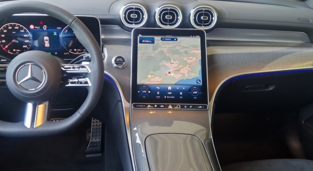 MERCEDES-BENZ GLC 300 e 4Matic EQ Star 9G-Tronic
