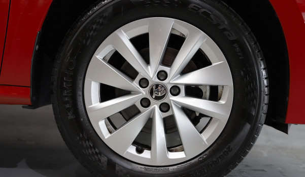 SKODA KAMIQ 1.0 TSI Ambition