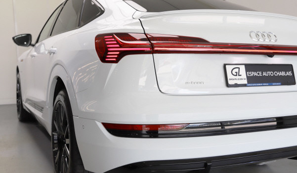 AUDI e-tron 55 S Line qu