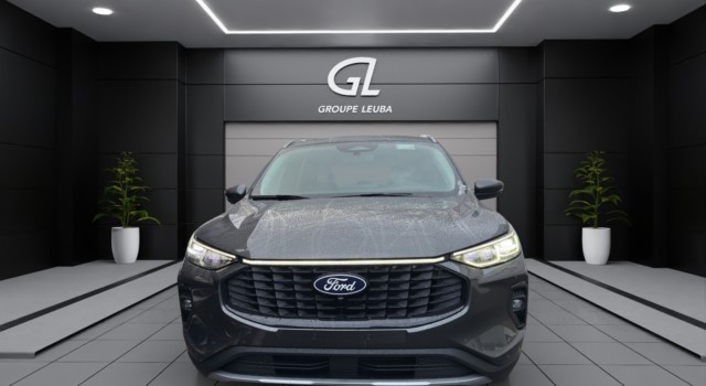 FORD KUGA 2.5 FHEV Titanium FWD