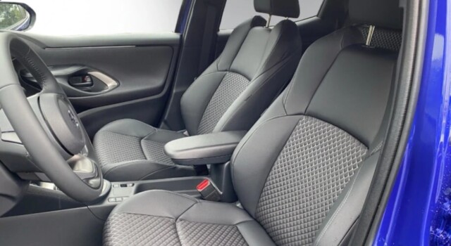 MAZDA 2 Hybrid Homura Plus