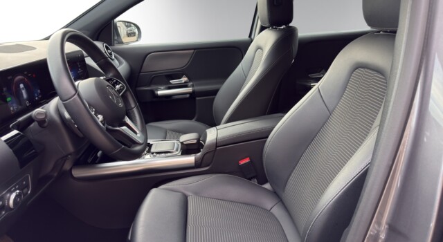 MERCEDES-BENZ GLA 250 e Progressive 8G-DCT