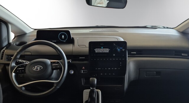 HYUNDAI STARIA Wagon 2.2 CRDi Amplia 4WD A