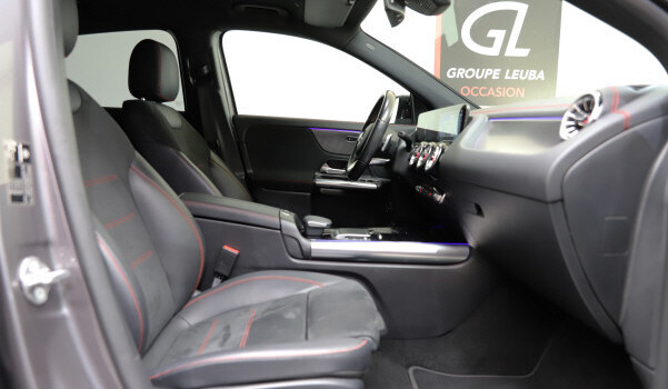 MERCEDES-BENZ EQA 250 AMG Line AMG Line