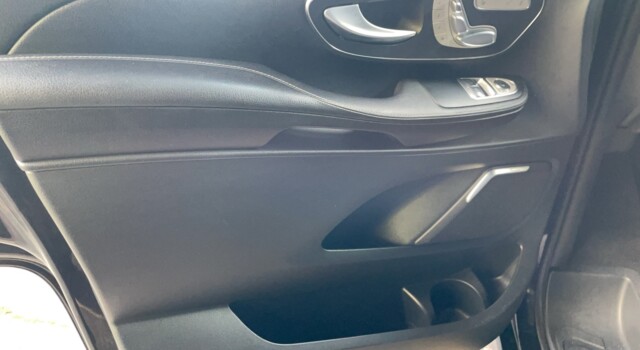 MERCEDES-BENZ V 300 d lang 4Matic 9G-Tronic