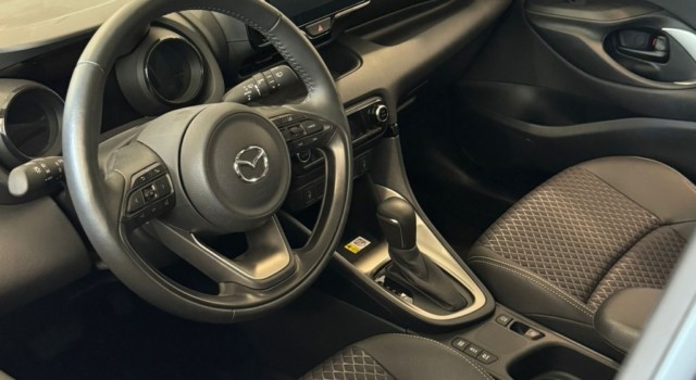 MAZDA 2 Hybrid Select