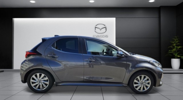 MAZDA 2 Hybrid Select