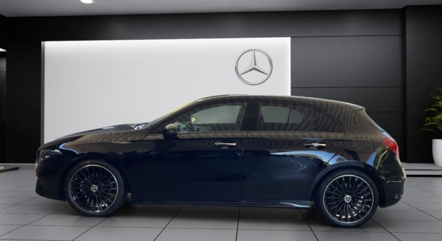 MERCEDES-BENZ A 200 Night Star 7G-DCT