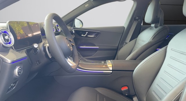 MERCEDES-BENZ C 220 d T 4 Matic