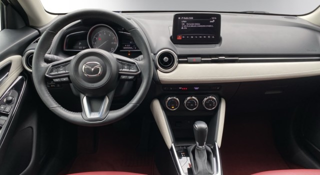 MAZDA 2 G 90 0TH Anniversary
