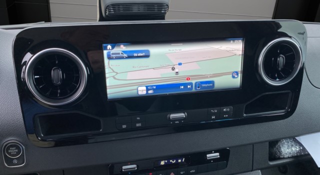MERCEDES-BENZ Sprinter 317 CDI Standard 9G-TRONIC