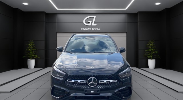 MERCEDES-BENZ GLA 200 7G-DCT