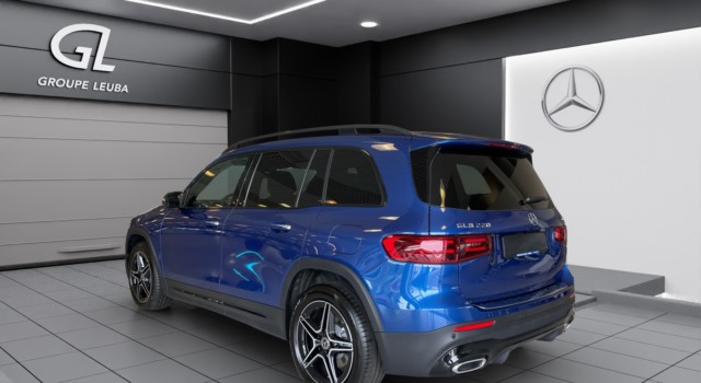 MERCEDES-BENZ GLB 220 4Matic 8G-Tronic