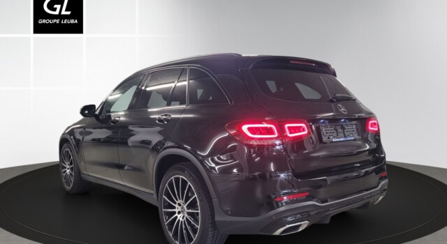 MERCEDES-BENZ GLC 300 AMG Line 4Matic 9G-Tronic
