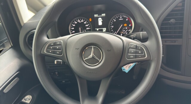 MERCEDES-BENZ VITO 116 CDI Lang 9G-Tronic 4M Select