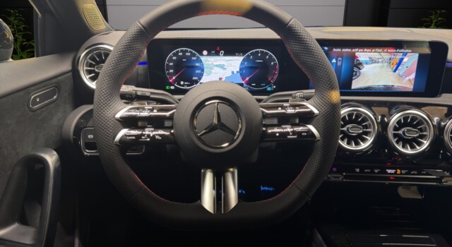 MERCEDES-BENZ A 220 4Matic 8G-DCT