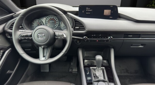 MAZDA 3 Hatchback SKYACTIV-G M Hybrid 140 Centre Line Automat