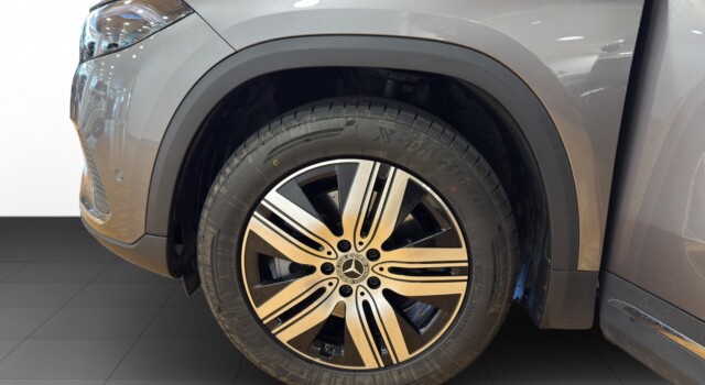 MERCEDES-BENZ EQA 350 4Matic