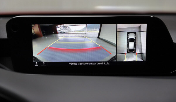 MAZDA 3 HB X 180 Revolution