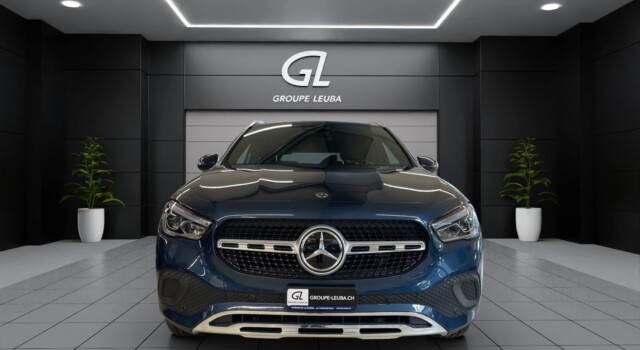 MERCEDES-BENZ GLA 220 d 4Matic Progressive 8G-DCT