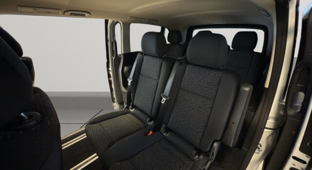 MERCEDES-BENZ VITO 116 CDI Select Tourer 4Matic 9G-Tronic