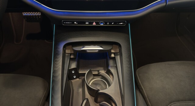 MERCEDES-BENZ E 220 d 4Matic 9G-Tronic