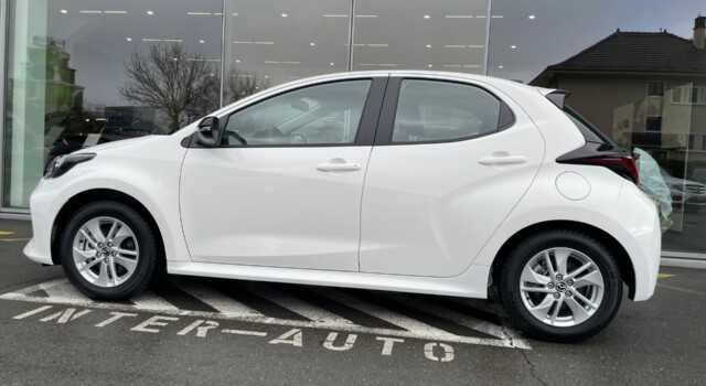 MAZDA 2 Hybrid Centre-line