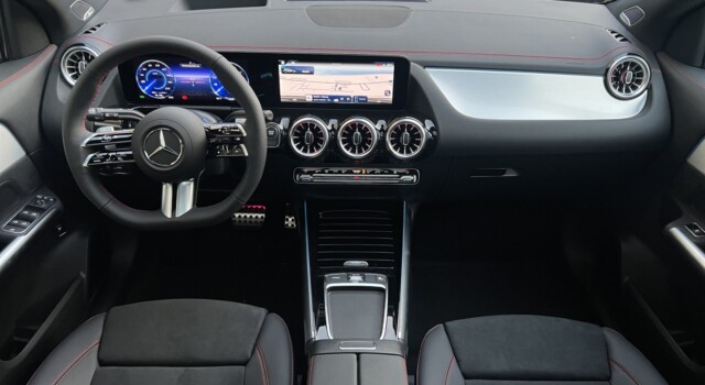 MERCEDES-BENZ EQA 350 66,5 kWh 4Matic Excellence