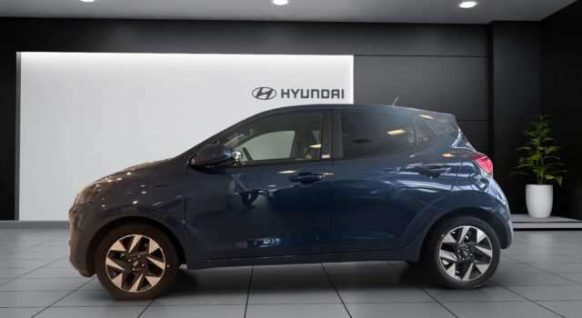 HYUNDAI i10 1.2 Amplia Aut.