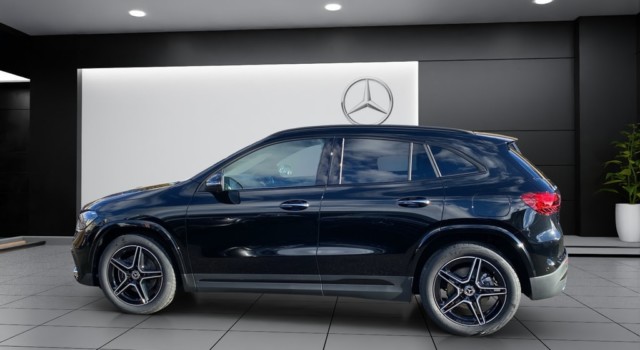 MERCEDES-BENZ GLA 220 4Matic 8G-DCT