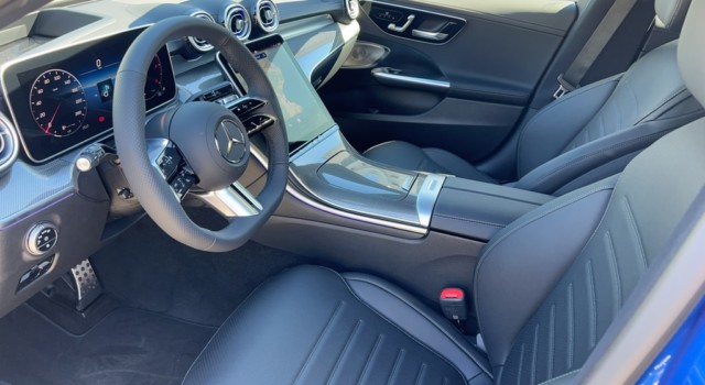 MERCEDES-BENZ C 220 d T 4 Matic