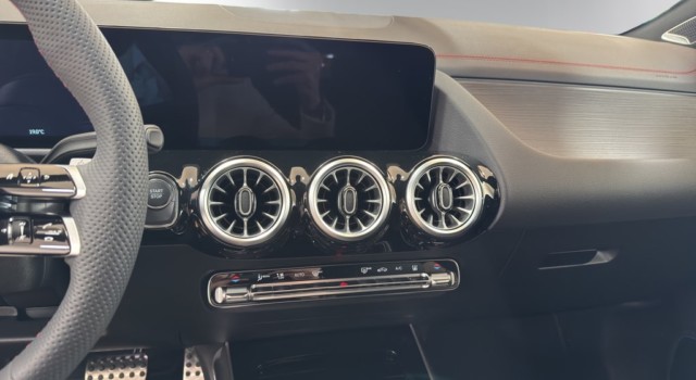 MERCEDES-BENZ EQA 250 + 70,5kWh Excellence