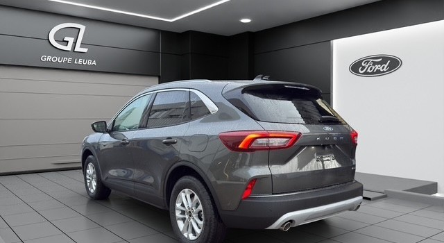FORD KUGA 2.5 FHEV Titanium FWD