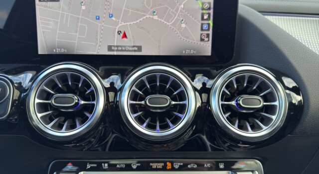 MERCEDES-BENZ EQA 350 AMG Line 4Matic