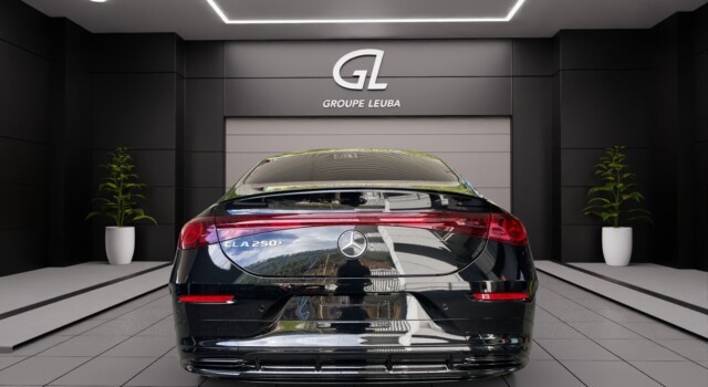 MERCEDES-BENZ CLA 250 + 85 kWh EQ