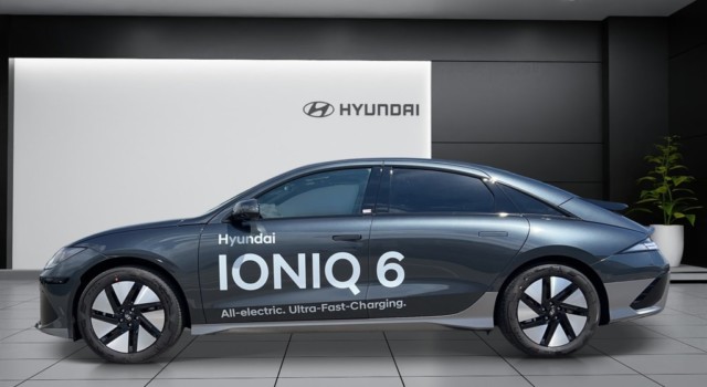 HYUNDAI IONIQ 6 77kWh Launch Edition 4WD