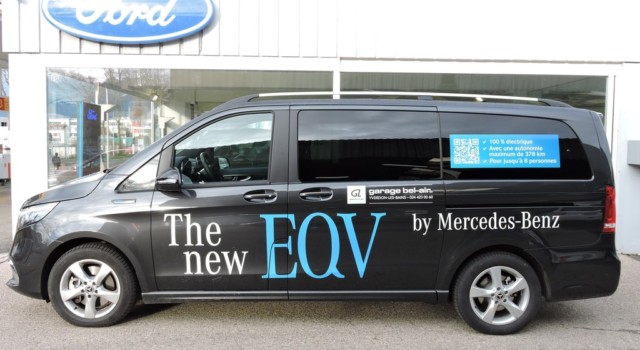 MERCEDES-BENZ EQV 300