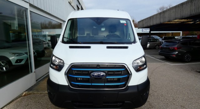 FORD E-TRANSIT Van 350 L2 Trend RWD