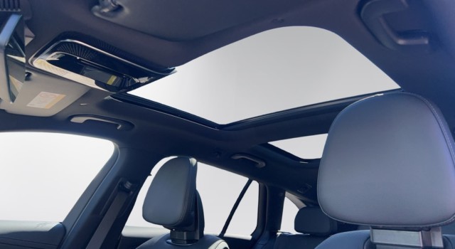 MERCEDES-BENZ C 220 d T 4 Matic